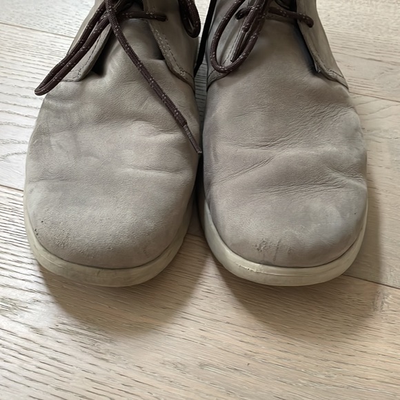 UGG Men’s Freaman Capra Waterproof Suede Boots 13 - Picture 5 of 9